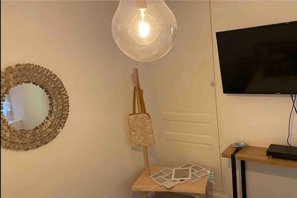 Le Cocon Balneo Apartment Sens Exterior foto